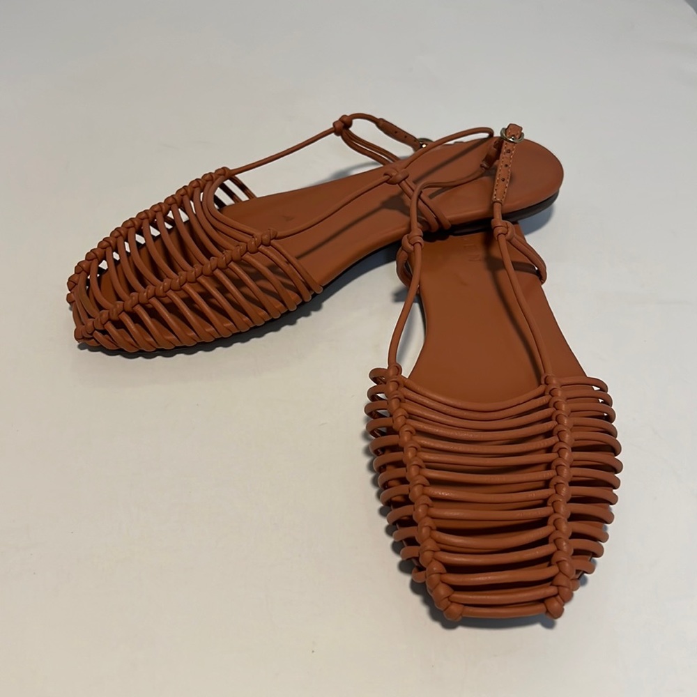 Doen Paloma camel sandals